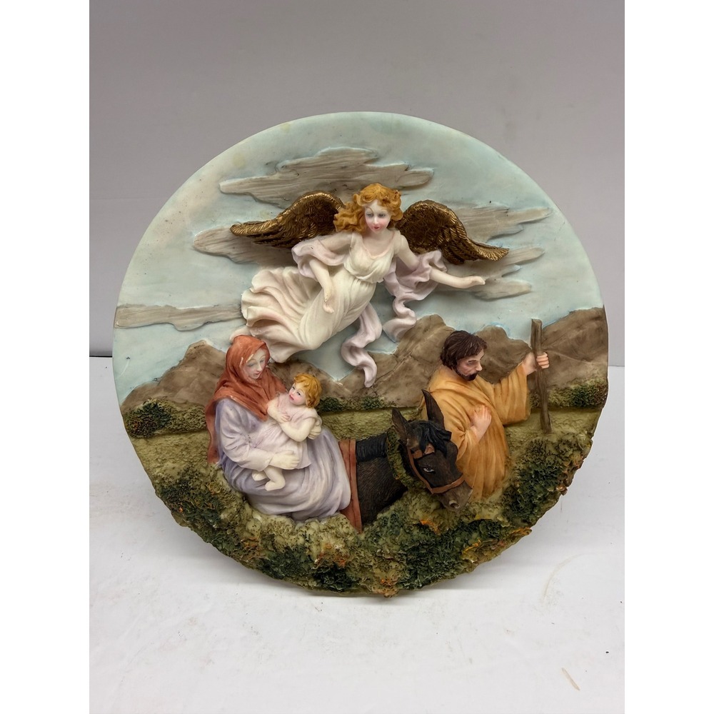 Suanti Galleries To The Promised Land 3D Holy Family Resin Plate 99906 Boxed